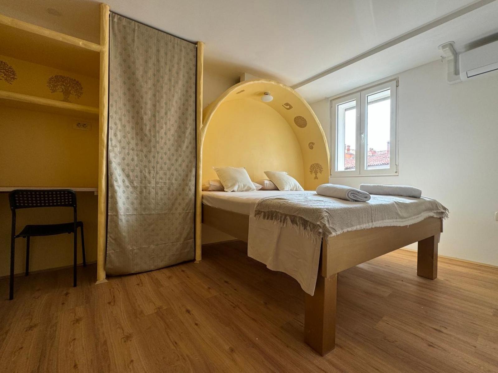 קופר Plutus Apartments And Rooms With Free Parking מראה חיצוני תמונה