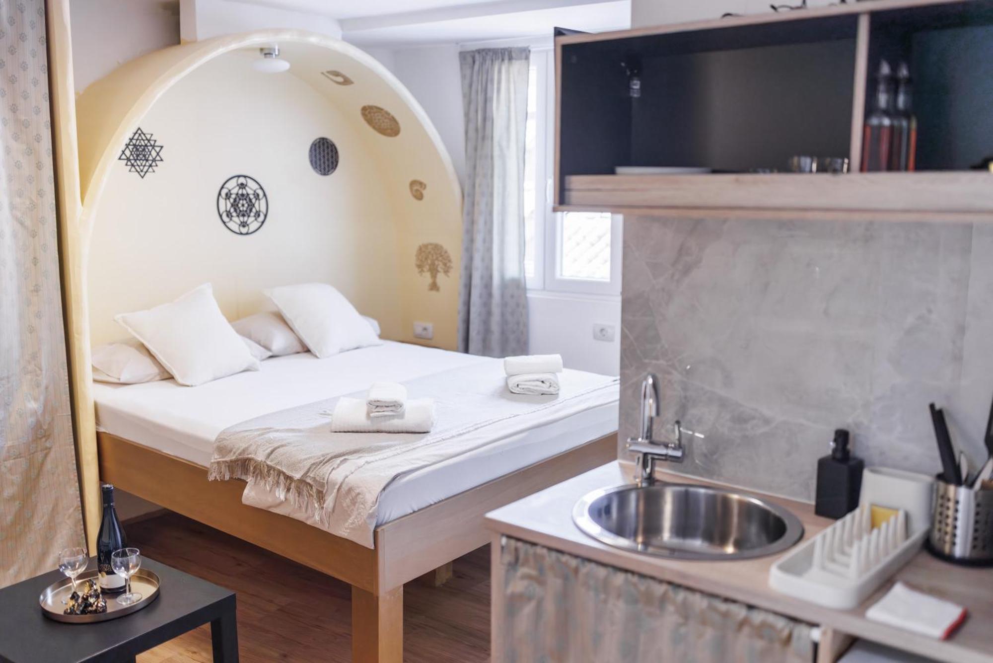 קופר Plutus Apartments And Rooms With Free Parking מראה חיצוני תמונה