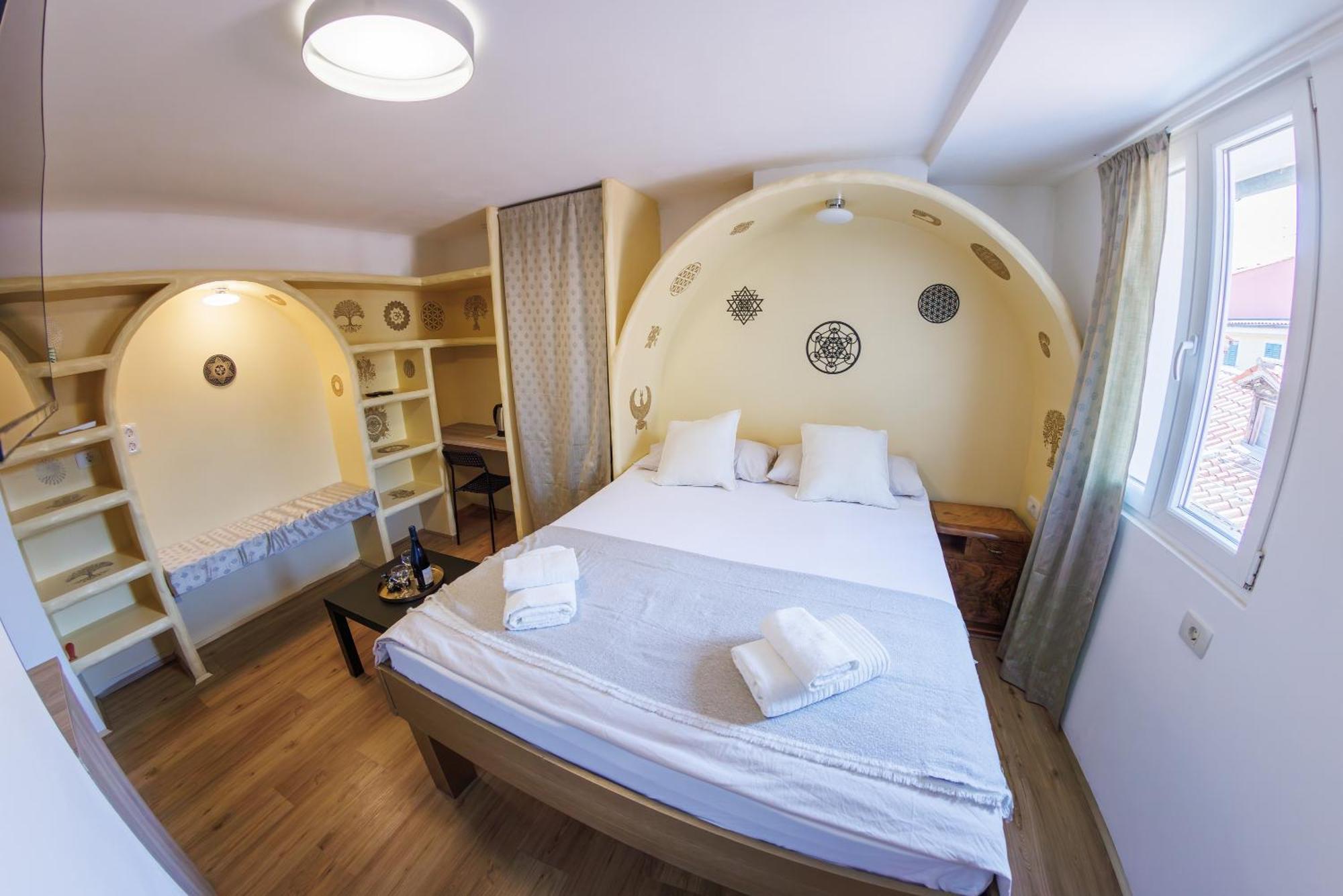 קופר Plutus Apartments And Rooms With Free Parking מראה חיצוני תמונה